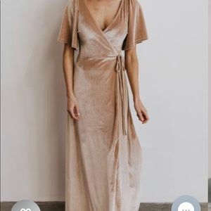 Baltic Born MEGHAN SHELL VELVET WRAP MAXI